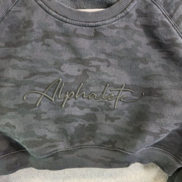 Alphalete Sweatshirt Womens M Gray Camo Cropped Fleece Logo Gym Lifting Crop - Picture 5 of 16